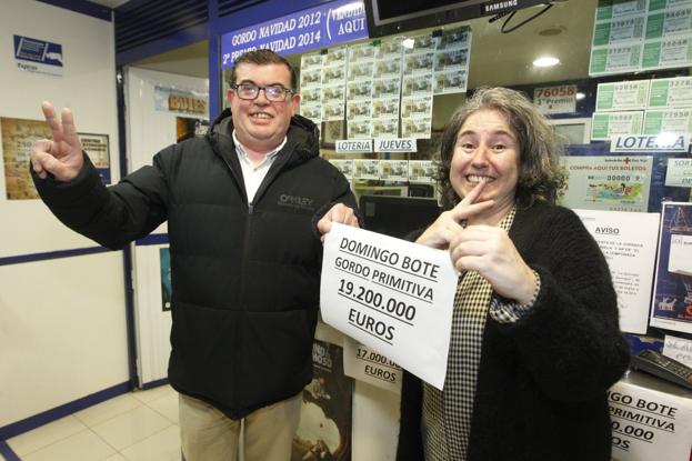 El Llano recibe 19,2 millones del Gordo de la Primitiva, el mayor premio de la historia en Gijón