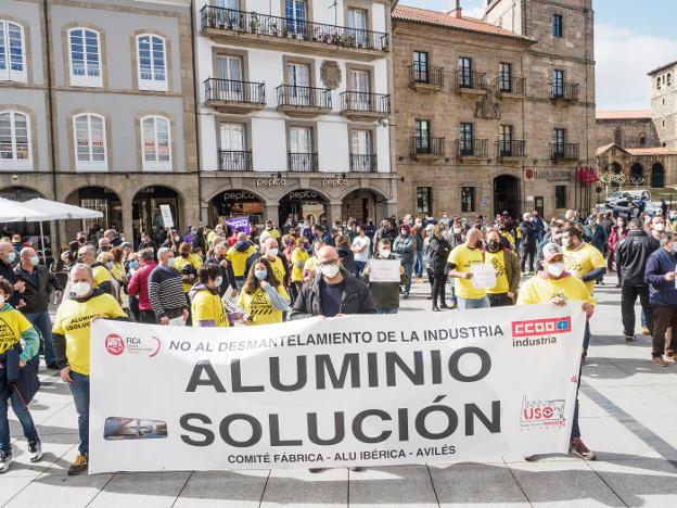 Galicia pide una auditoría sobre los compromisos de Alu Ibérica