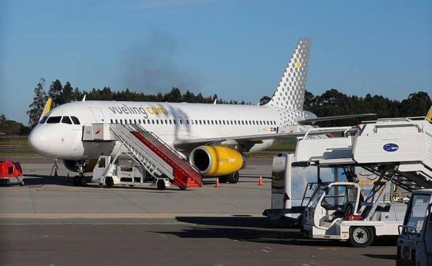 Vueling anuncia rutas rutas desde Asturias a Ibiza y Menorca