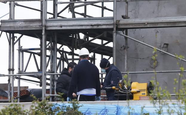 La AIReF mejora sus previsiones para Asturias y espera que cierre el año con superávit