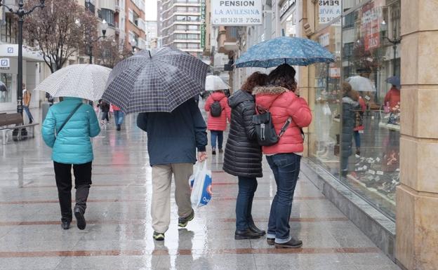 Tiempo en Asturias | Fin de semana pasado por agua y con caída de temperaturas