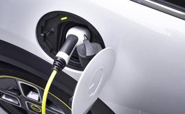 Las ayudas estatales para comprar coches eléctricos se elevan hasta los 7.000 euros