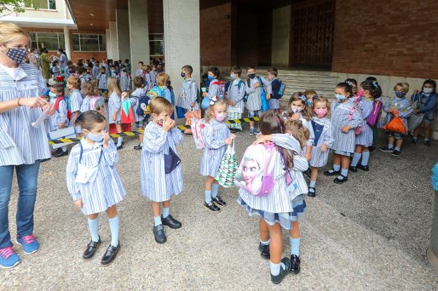 La escuela concertada recibe con dudas los 700.000 euros para los gastos de la covid