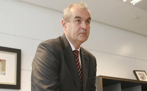 El candidato a presidir el Consejo de Transparencia rechaza la ubicación en Avilés por cuestiones de conciliación familiar