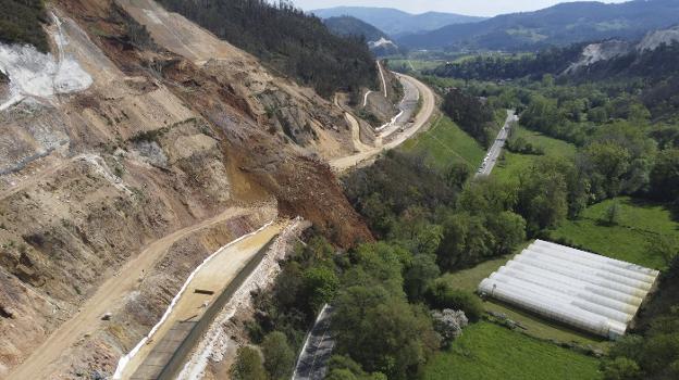 Los partidos urgen un sistema de prevención de los argayos tras el desplome de Salas