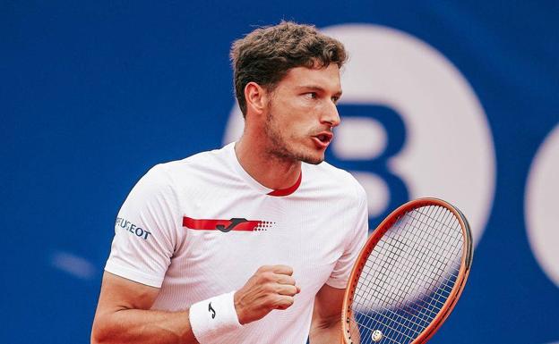 Carreño pone rumbo a octavos de final en el Godó