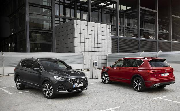 Seat amplía su gama sostenible con el Tarraco e-Hybrid y el León TGI