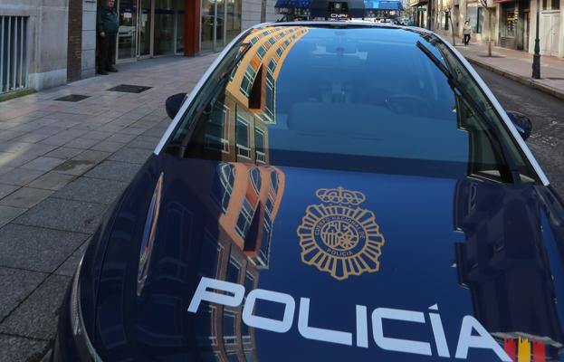 Abren expediente a tres policías nacionales por insultar a Marlaska en un chat privado