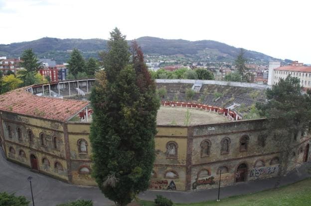 La plaza de toros de Buenavista. / JOSE VALLINA