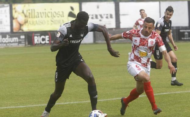 El Guijuelo desmonta al Lealtad en el primer tiempo