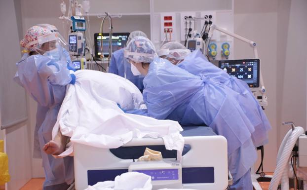 Asturias registra la ocupación más baja de las UCI de los últimos cuatro meses: 61 pacientes