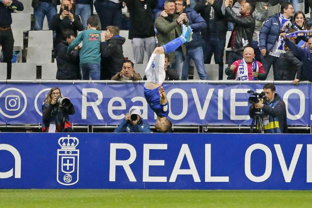 El Real Oviedo ya prepara la posible vuelta de los aficionados al Tartiere