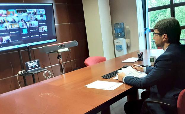 El Gobierno se compromete a elevar las compensaciones por costes de CO2