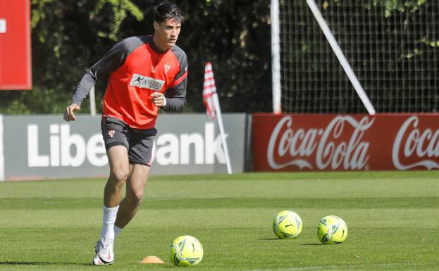 Sporting | Pablo Pérez llega a tiempo para el choque en Butarque