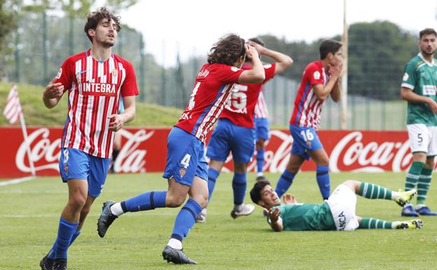 El Sporting B sella su descenso