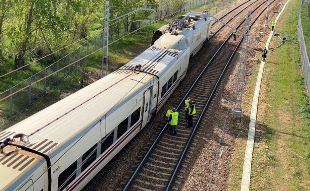 Descarrila en León un Alvia que circulaba hacia Asturias
