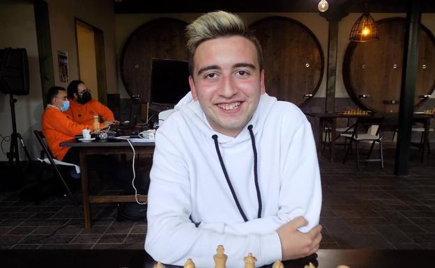 Iyán Guedes gana el primer torneo de Avilés Activa