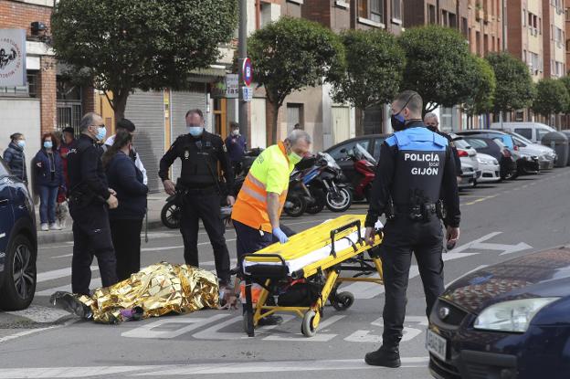 Herido un ciclista al ser atropellado por un coche en el Rinconín