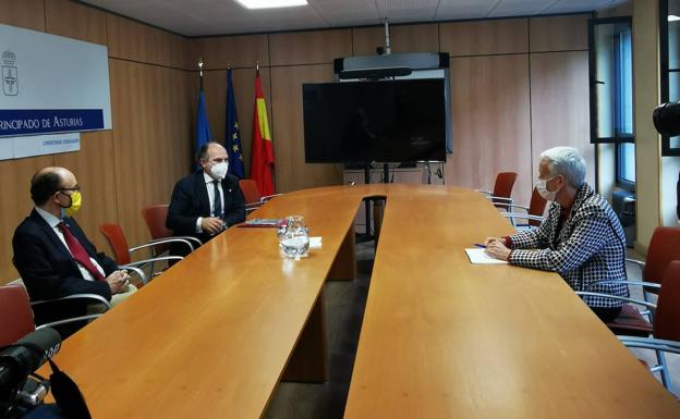 «Las oposiciones de los docentes están convocadas para 19 de junio y tenemos que realizarlas»