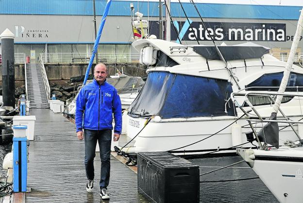 «Somos el puerto deportivo olvidado dentro de Gijón»