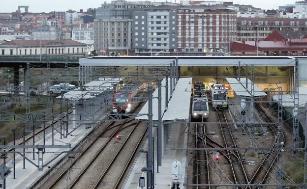 Gijón renuncia a reformar la estación de Sanz Crespo y hará su estación en Moreda