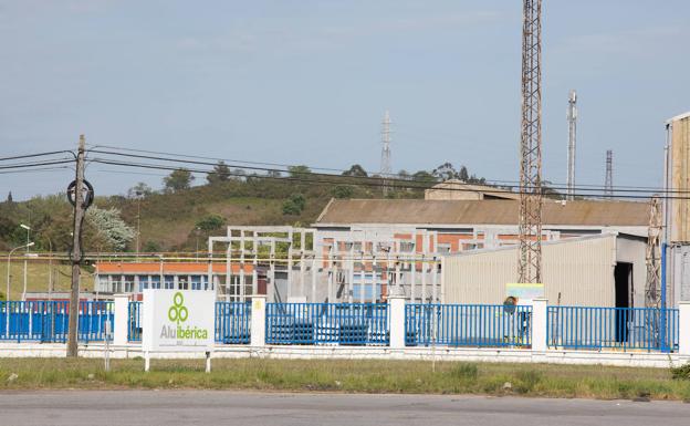 El Congreso exige, sin el apoyo del PSOE, la intervención temporal de Alcoa y las plantas vendidas a Alu Ibérica