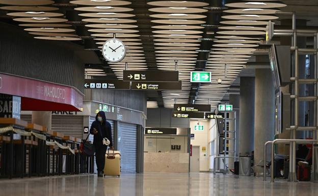 Los turistas británicos podrían venir a España a partir del 20 de mayo y sin PCR