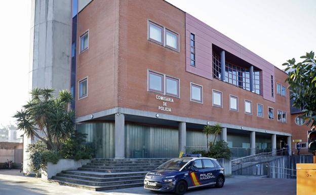 Detenido por crear un perfil falso de una joven de Gijón y ofrecer servicios sexuales