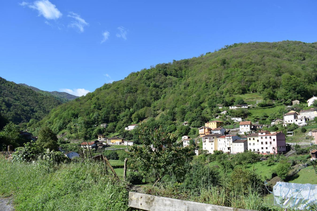 Ruta al Pico Moros por el inicio de la Ruta les Fuentes