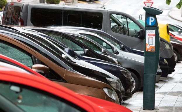Uno de cada cinco vehículos está exento o tiene bonificaciones en el pago de la viñeta en Avilés