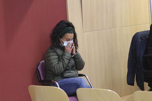 La gijonesa que asesinó a su bebé, culpable de asesinato con alevosía