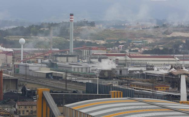 El impulso a la fiscalidad verde amenaza con ahogar aún más a la industria asturiana