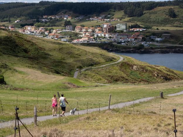 Castrillón se corona como líder de las banderas azules en Asturias