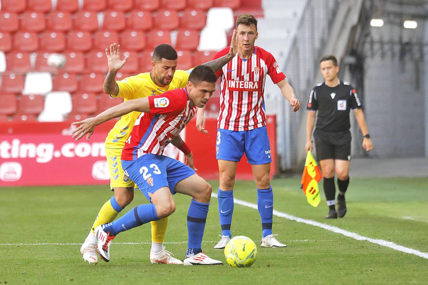 El Sporting despierta a tiempo