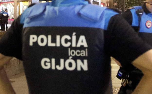 Denunciado dos veces en una noche por conducir bajo los efectos de las drogas en Gijón