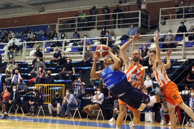 Al Liberbank le roban el sueño de la ACB