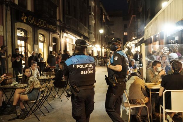 El Principado reabrirá el ocio nocturno, pero con limitaciones
