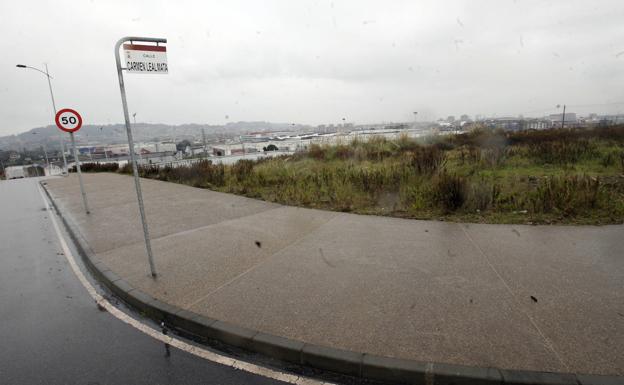 El Ayuntamiento propone al Principado trasladar la nueva estación de la ITV al polígono de Lloreda o la ZALIA