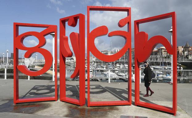 Gijón contará con seis rutas guiadas a través de la realidad aumentada