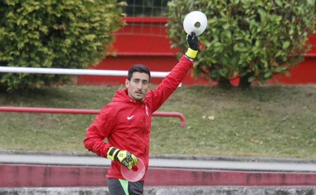 Mariño: «Deseo con todas mis ganas que podamos vivir un ascenso y eso pasa por ganar el domingo»