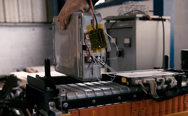 Cómo es la segunda vida para las baterías de los coches eléctricos
