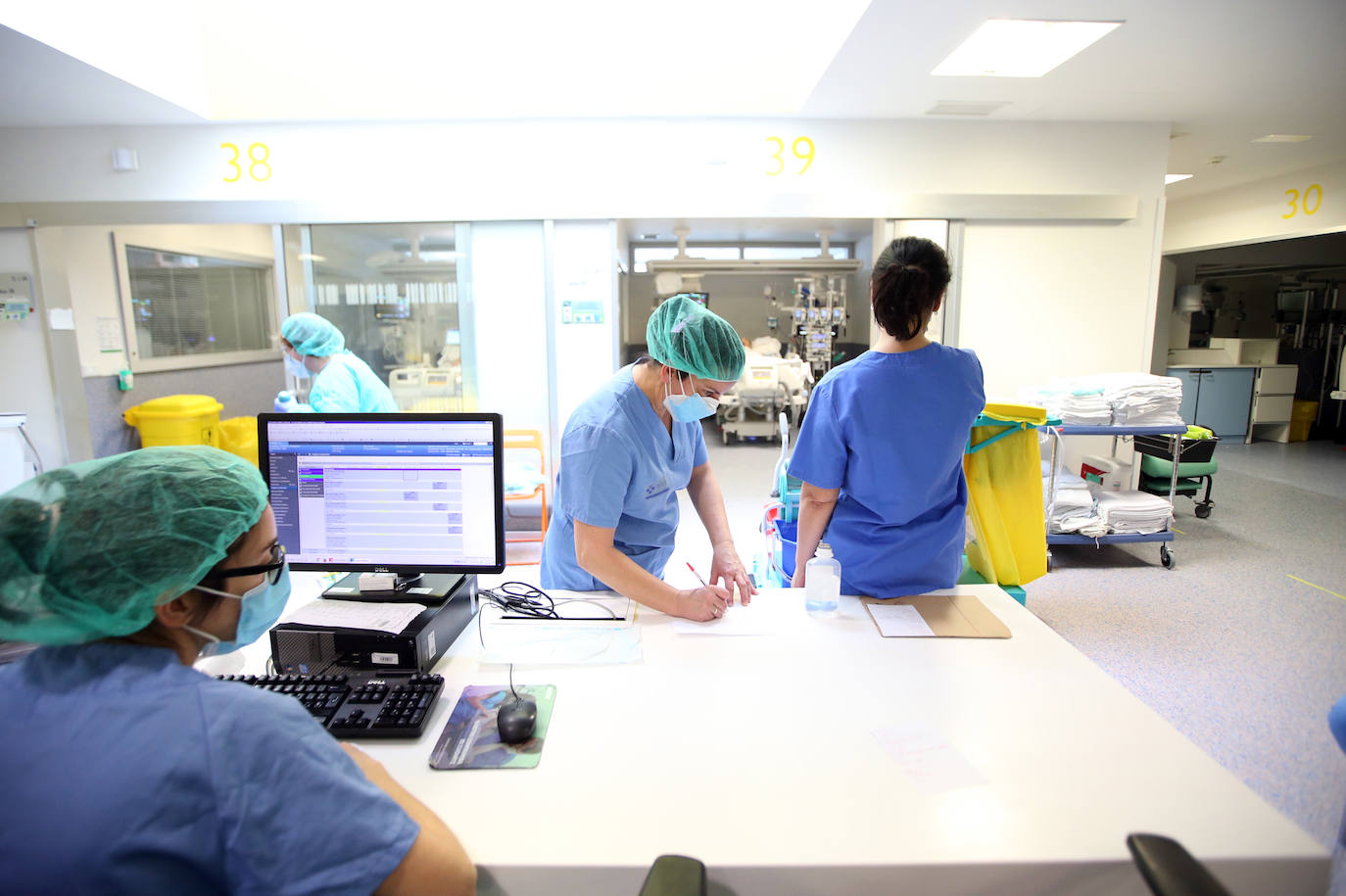 El Principado anuncia un plan de choque de 8,5 millones para reactivar el sistema sanitario