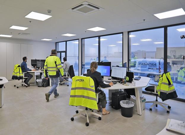Casintra abre un gran almacén de contenedores en El Musel