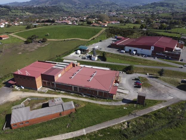 El Principado quiere la ITV en Granda porque la estación en un polígono «entorpecería el tráfico»