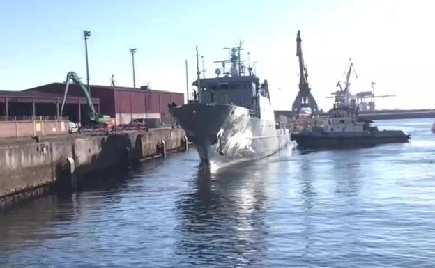 El patrullero 'Arnomendi' de la Armada llega a Gijón