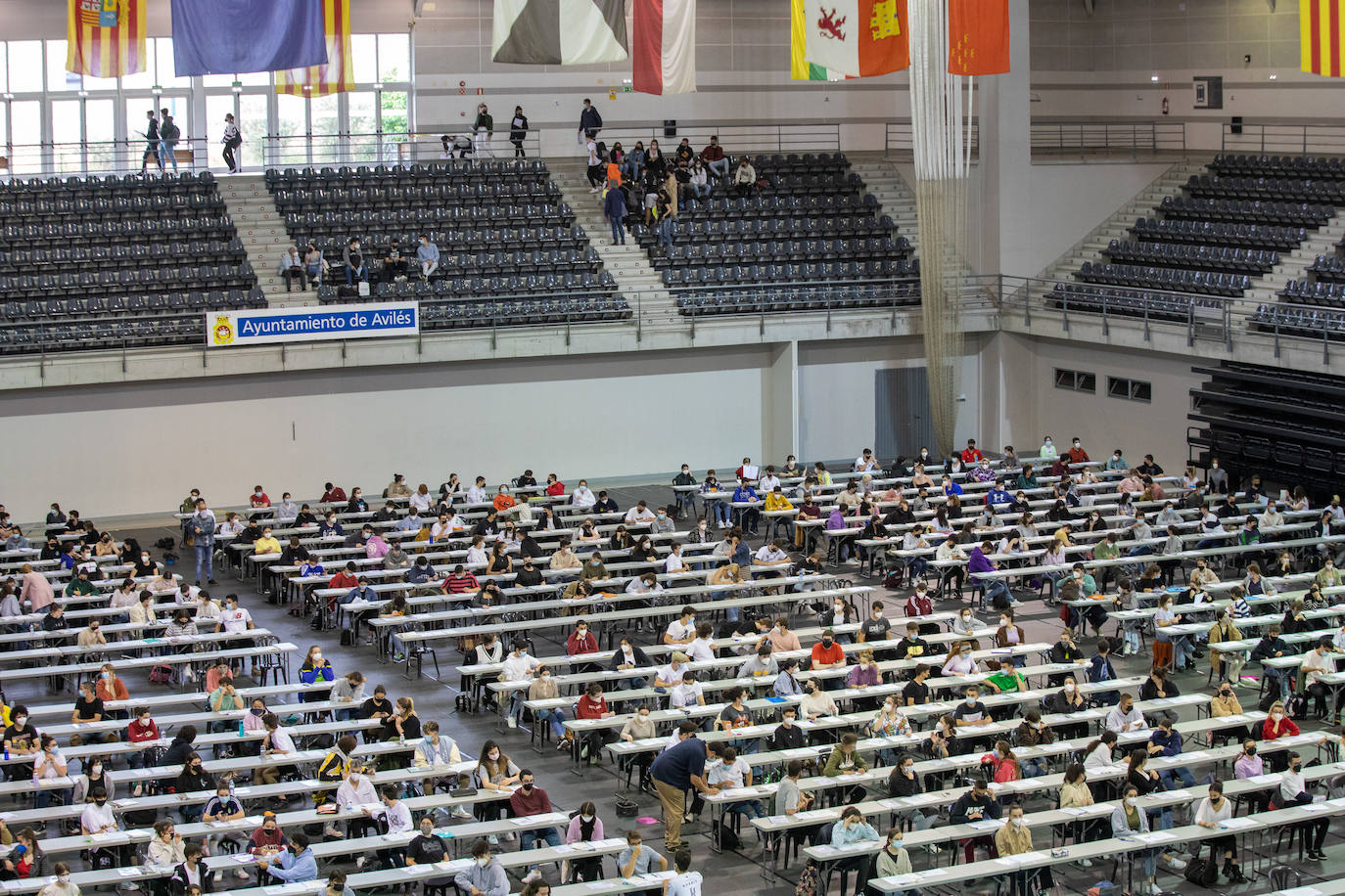 Celaá asegura que las diferencias entre comunidades en la EBAU atienden a la normativa actual