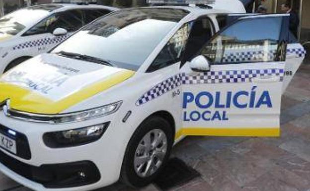 Detenida una conductora en Langreo que triplicaba la tasa de alcohol y que estuvo a punto de embestir al coche patrulla