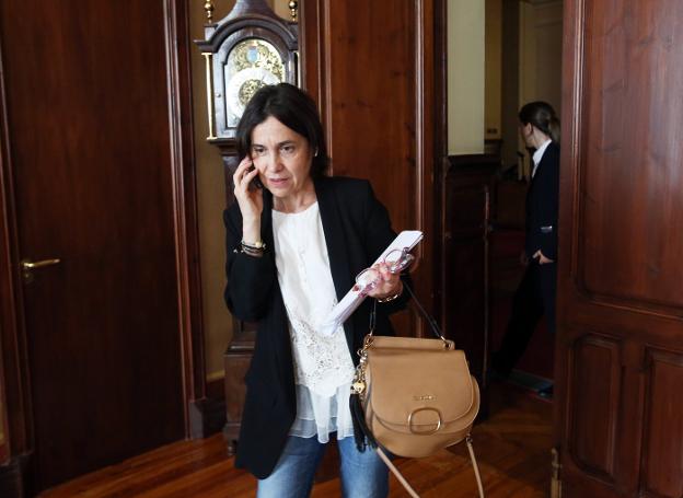 Los indultos a los presos del 'procés' elevan la tensión en la Junta General