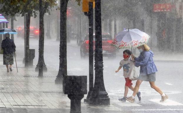 Asturias, en alerta por tormentas hasta el miércoles