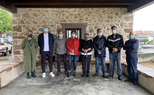 La directiva de Foro Llanes abandona el partido junto a setenta afiliados